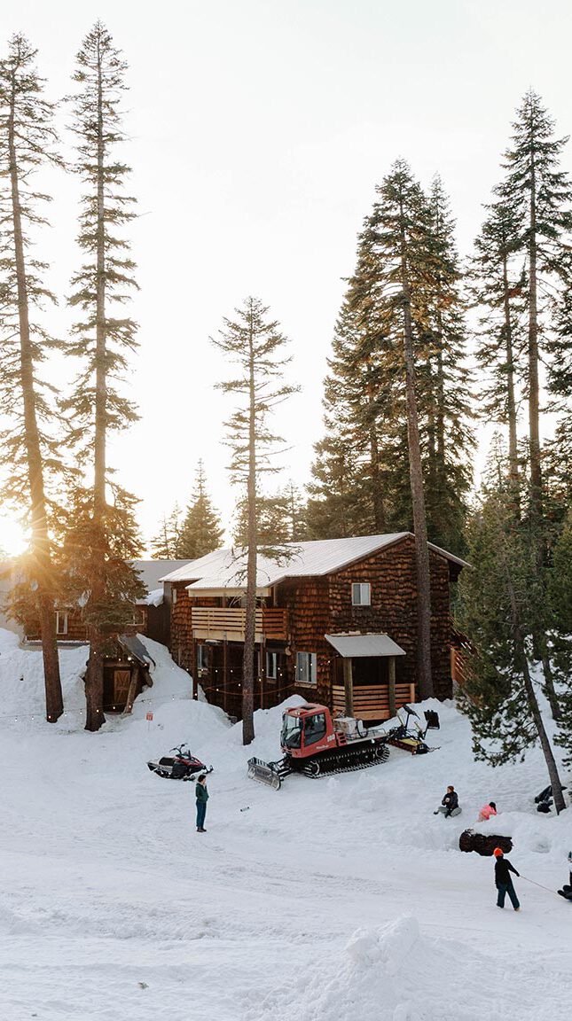 Exterior of Clair Tappaan Lodge